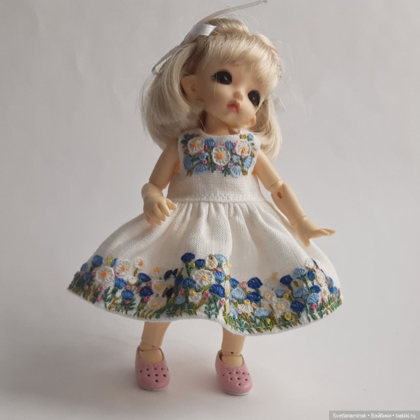 Цветы на снегу — Одежда и обувь для кукол своими руками: фото