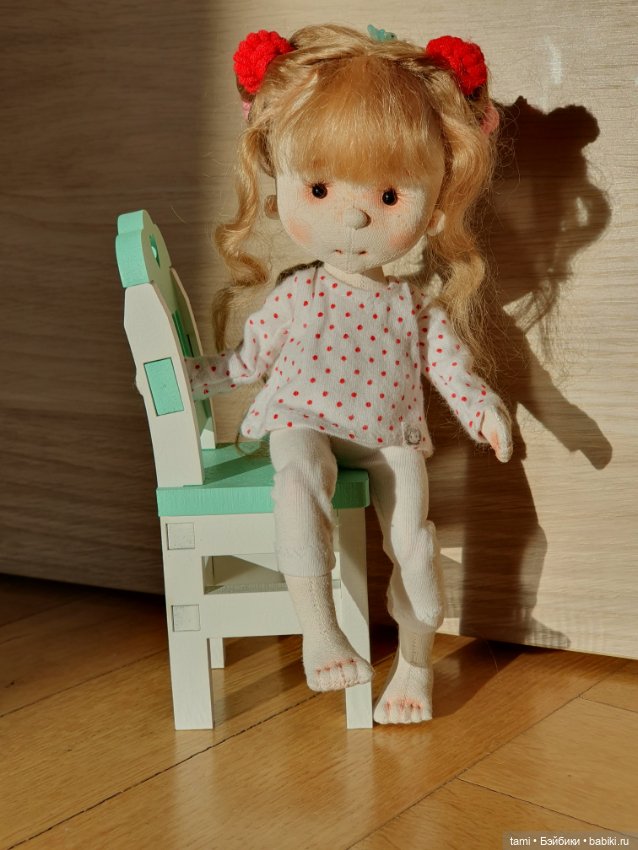 Муся-Маруся и стул — Домашние фото авторских кукол: личные коллекции