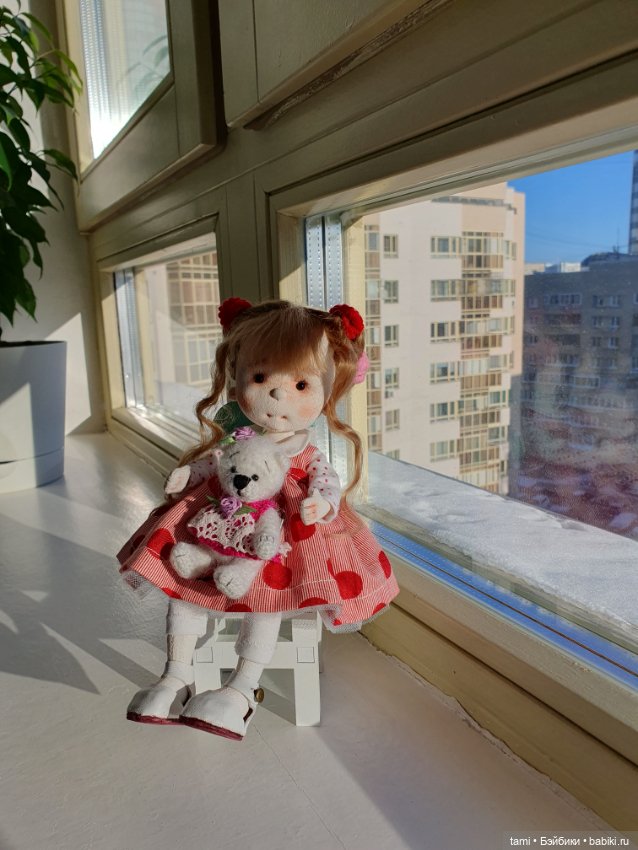 Муся-Маруся и стул — Домашние фото авторских кукол: личные коллекции