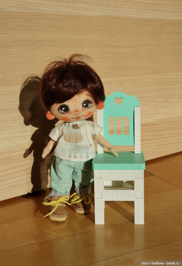 Муся-Маруся и стул — Домашние фото авторских кукол: личные коллекции