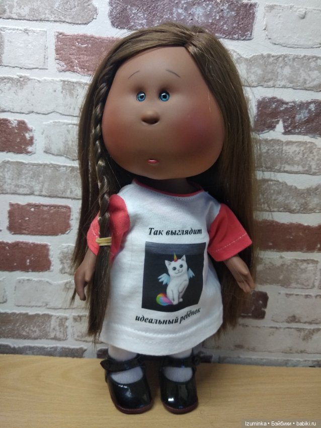 И у меня есть Булочка — Куклы Nines d'Onil (Нинес): Миа (Mia)