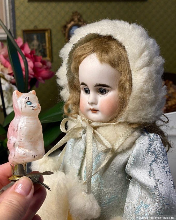 Костюм Снегурочки — Винтажные куклы ГДР (Немки): Бигги (фото 5)