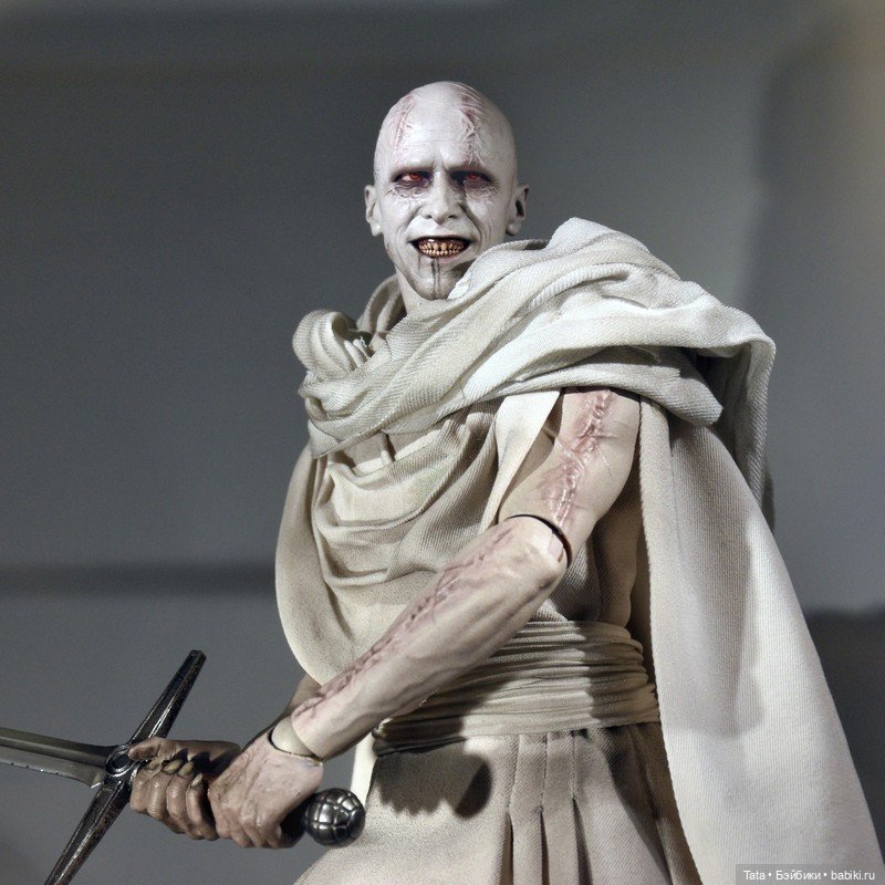 Hot Toys - фигурка Горра в масштабе 1/6 по мотивам фильма «Тор: Любовь и гром» (фото 6)