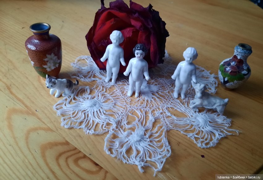 Бордовой розы бархатный наряд🥀❄️