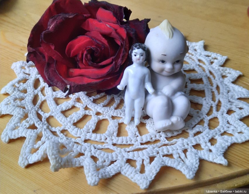 Бордовой розы бархатный наряд🥀❄️ (фото 10)