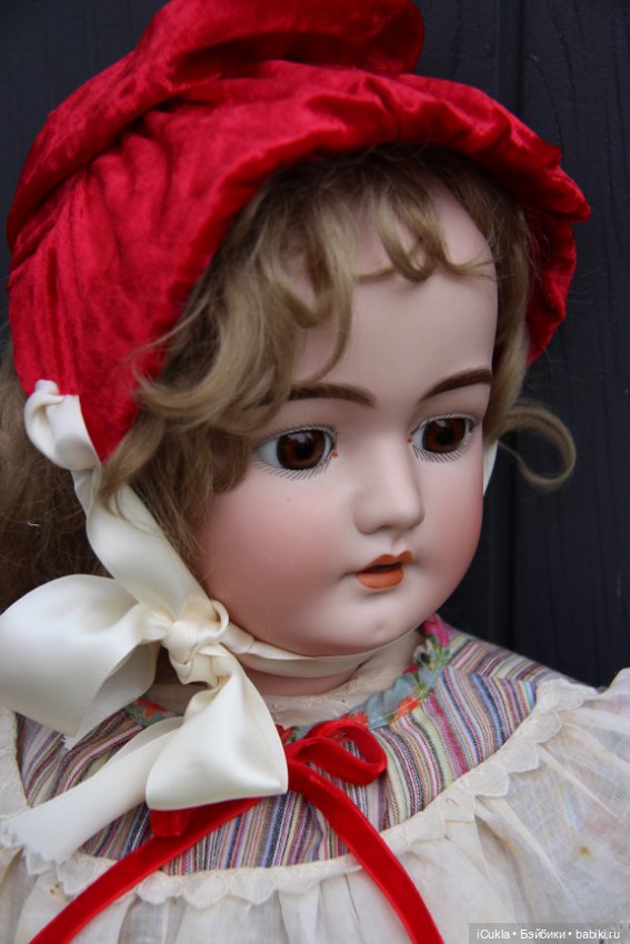 Simon & Halbig 1079-14 1/2 31" нарядили и назвали Машей