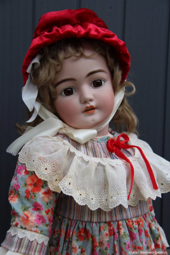 Simon & Halbig 1079-14 1/2 31" нарядили и назвали Машей