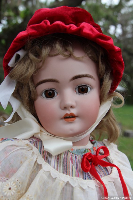 Simon & Halbig 1079-14 1/2 31" нарядили и назвали Машей