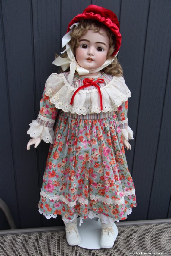 Simon & Halbig 1079-14 1/2 31" нарядили и назвали Машей