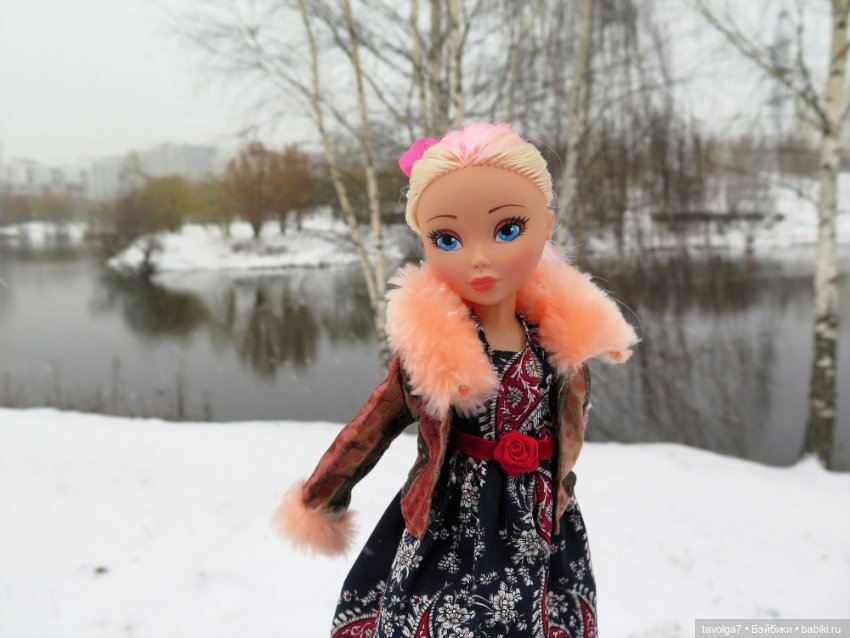 Зима с "Умницей" Кирой — Российские куклы Весна