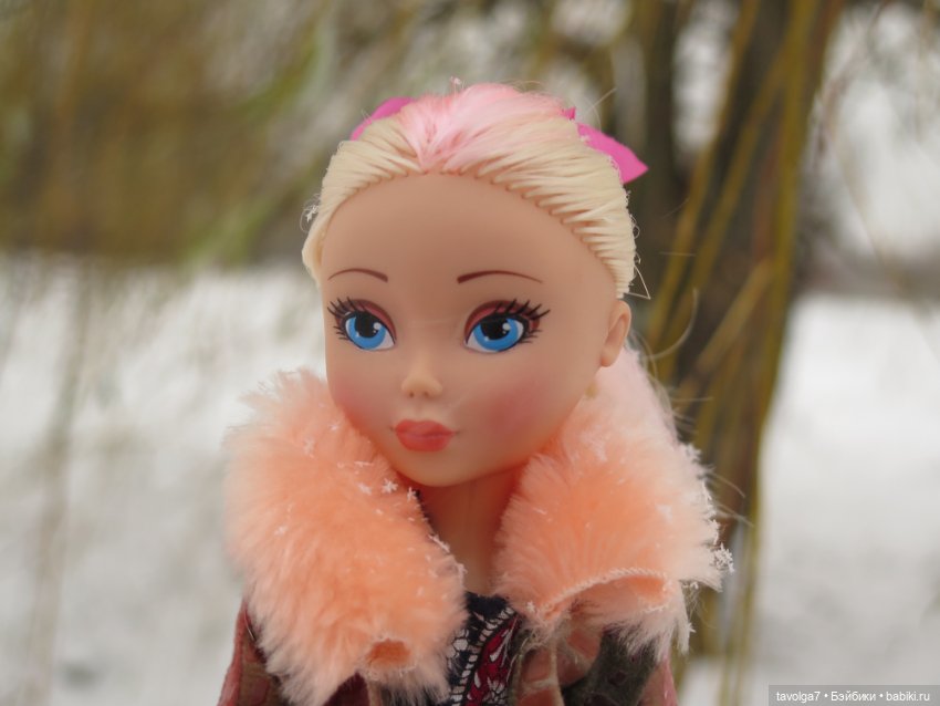 Зима с "Умницей" Кирой — Российские куклы Весна