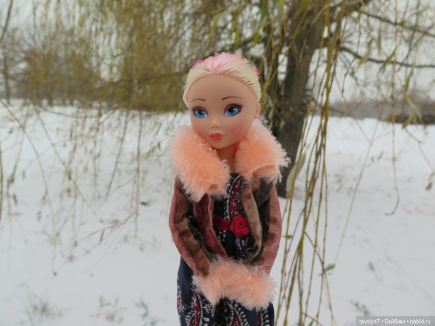 Зима с "Умницей" Кирой — Российские куклы Весна