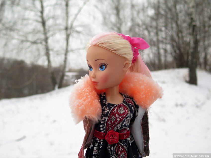 Зима с "Умницей" Кирой — Российские куклы Весна