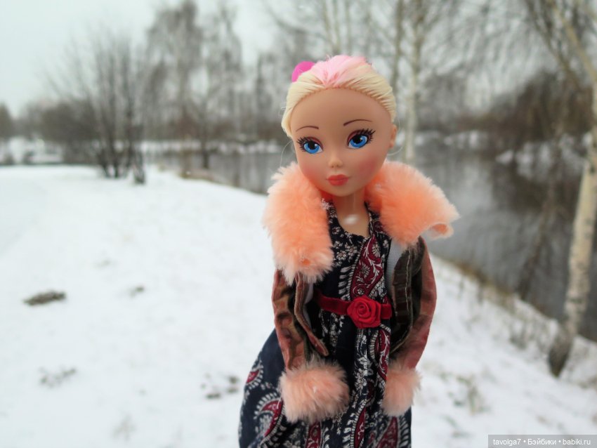 Зима с "Умницей" Кирой — Российские куклы Весна (фото 5)