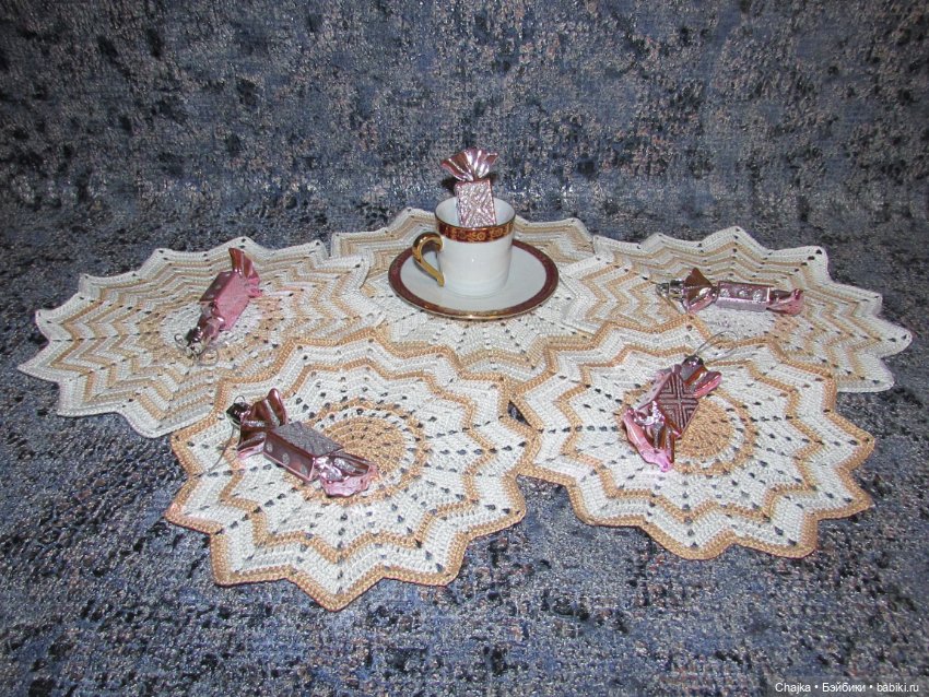 "Песчаный Берег" - набор из 5 вязаных салфеток (фото 4)