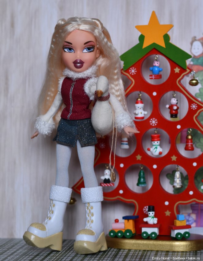 Новогоднее настроение в красном цвете (фото 10)