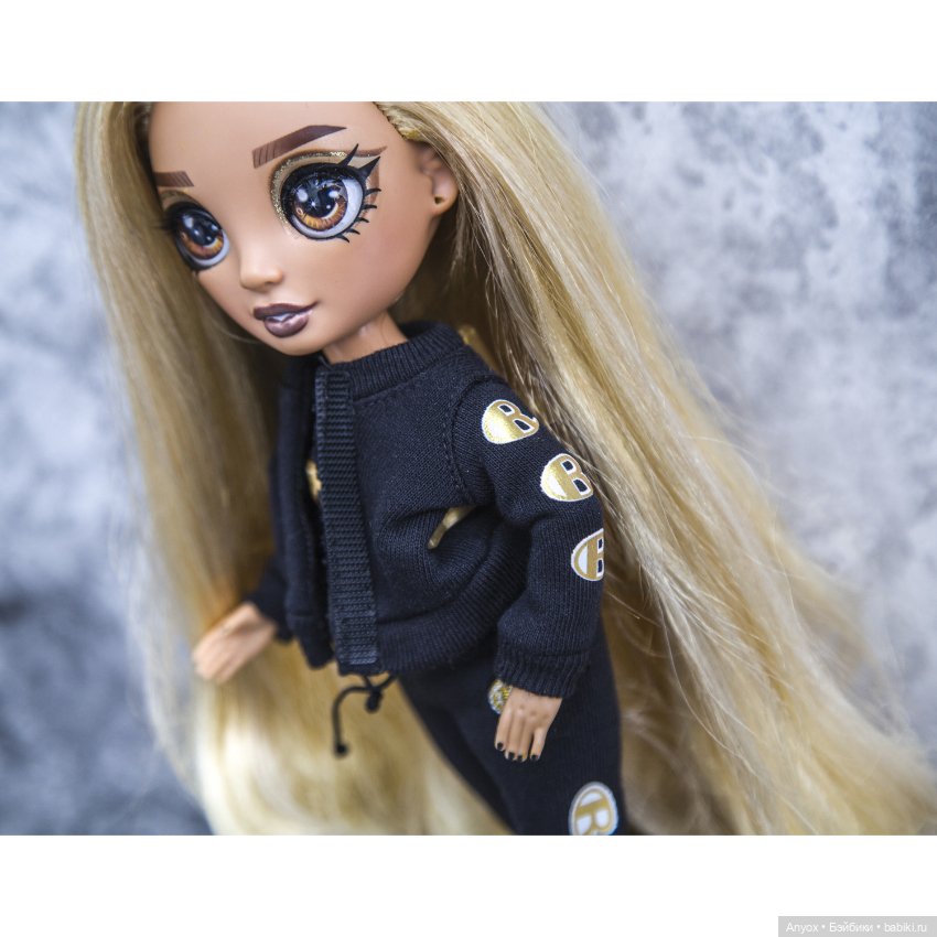 Моя первая Rainbow High - Marisa (распаковка - знакомство) (фото 4)