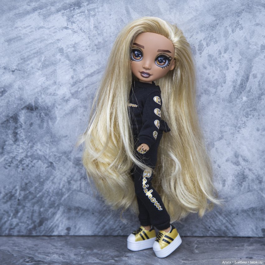 Моя первая Rainbow High - Marisa (распаковка - знакомство) (фото 6)