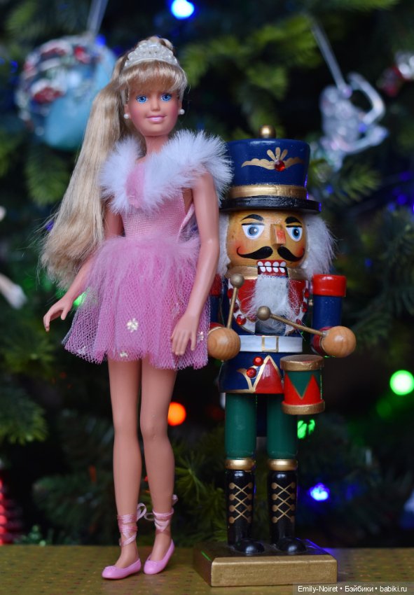 Девочка и Щелкунчик — Игровые куклы разных производителей (Разное): редкие бренды (фото 3)