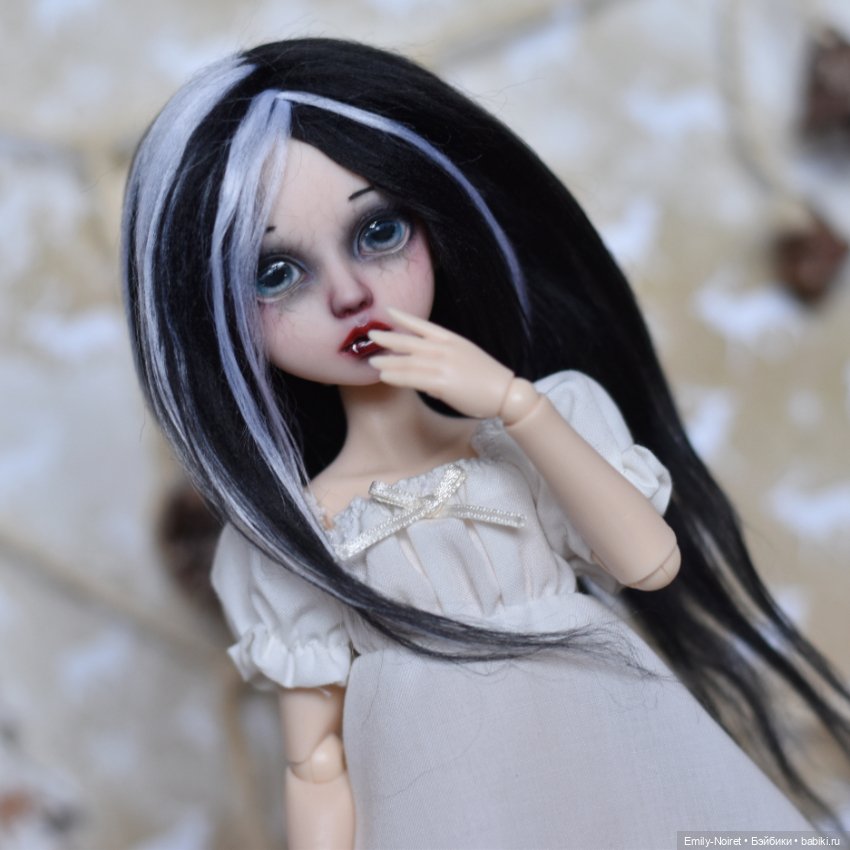 Питомец для вампира — ООАК и репейнт игровых кукол: Bratz (фото 9)