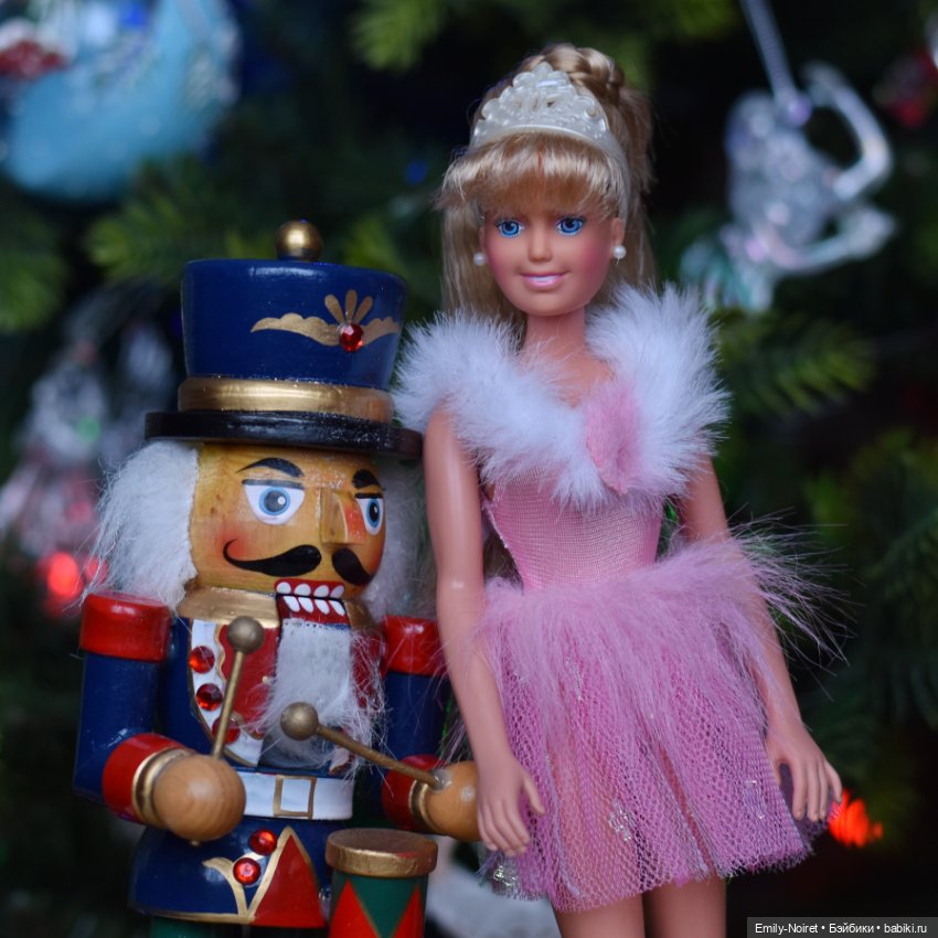 Девочка и Щелкунчик — Игровые куклы разных производителей (Разное): редкие бренды (фото 2)