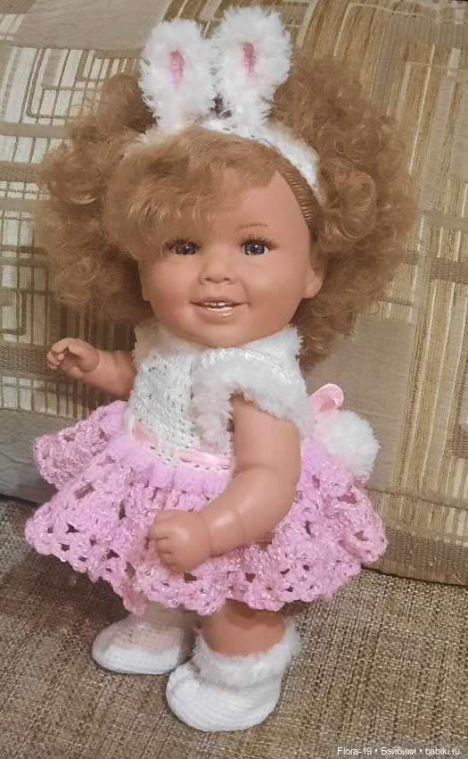 Мини Дианочка в комплектике Зайка (фото 2)