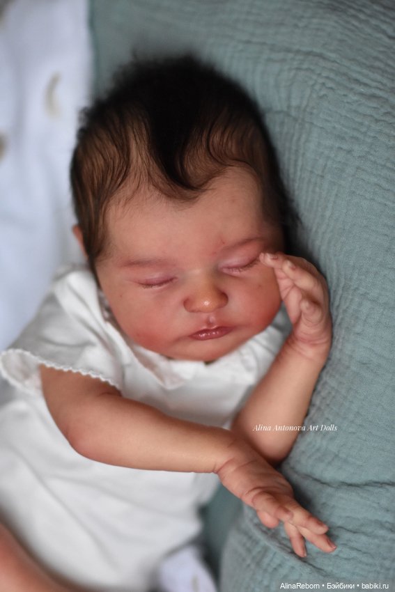 Малышка из молда Laura by Bonnie Brown