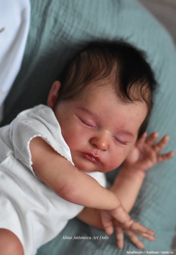 Малышка из молда Laura by Bonnie Brown