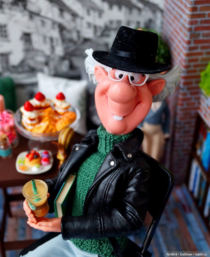 В гости к Шляпнику — Куклы Disney Animators и Принцессы Диснея: Disney Store (фото 4)