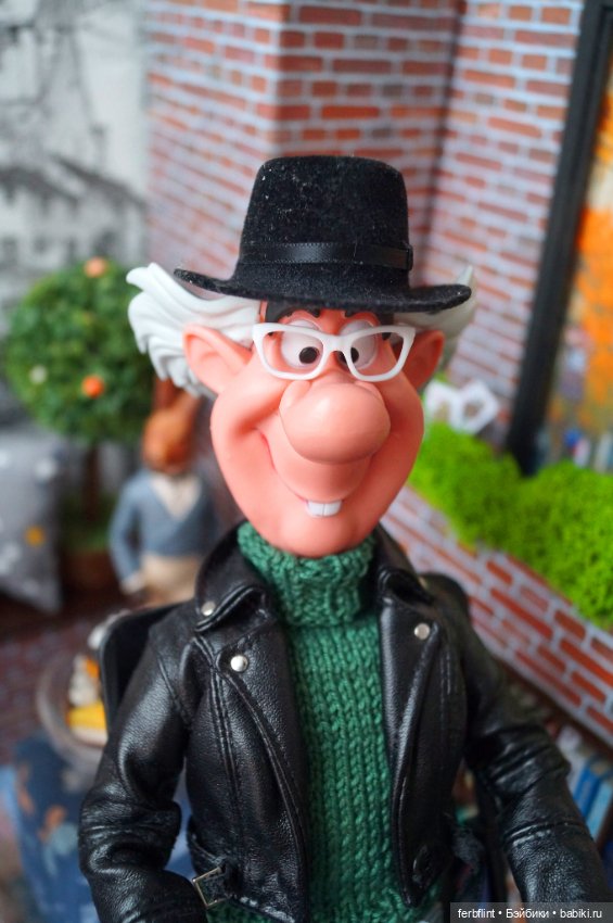 В гости к Шляпнику — Куклы Disney Animators и Принцессы Диснея: Disney Store (фото 9)