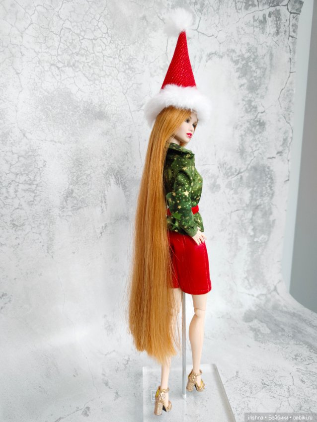 Костюмчики для мисс Санты