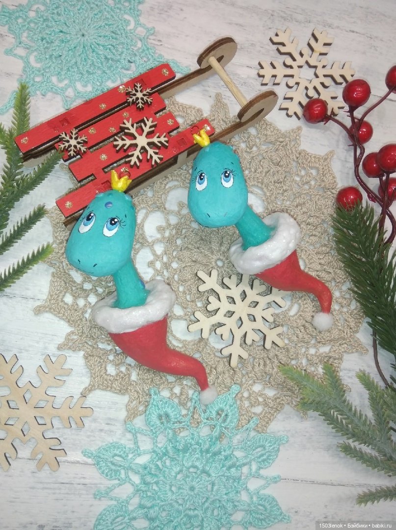 Ёлочные змейки — Лепка авторских игрушек и папье