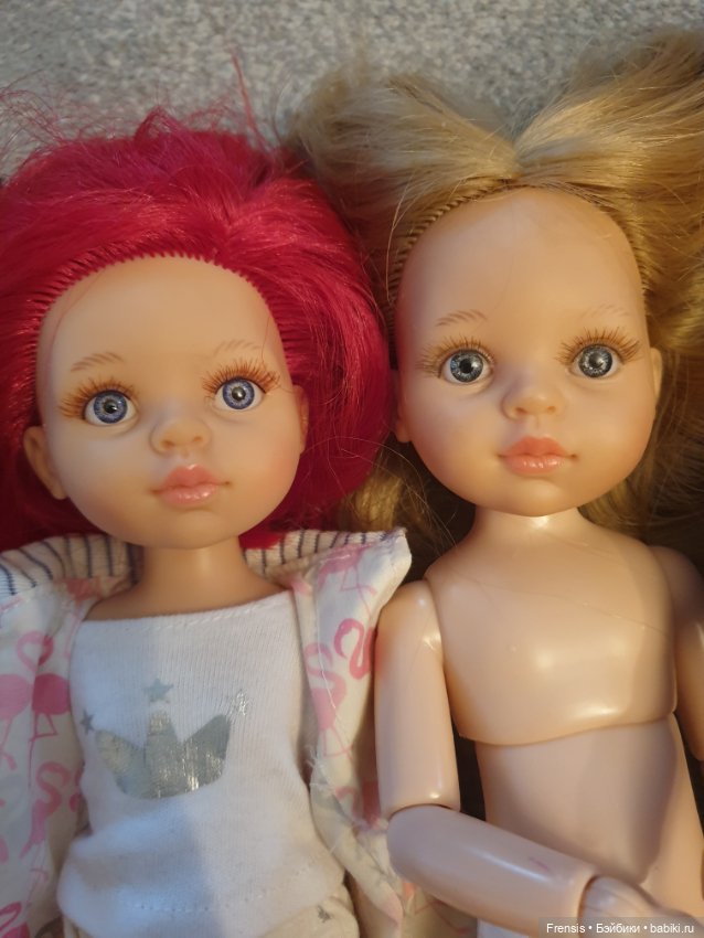 Платье для девочки и куклы одинаковые. Кукла дочка. Три одинаковые куклы. Игрушки и куклы. Кукла келли маттел коллекция.