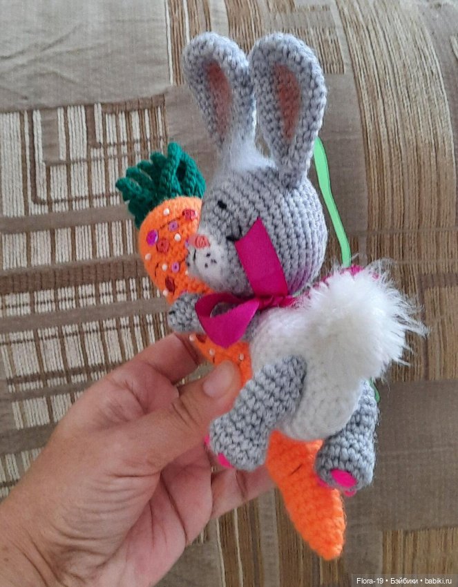 Ёлочная игрушка, Зайка и морковка (фото 2)