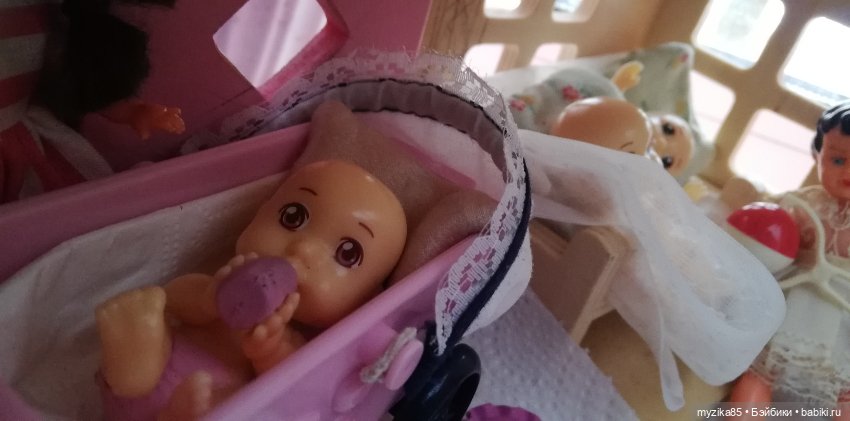 Милые, но неизвестные мне пупсы