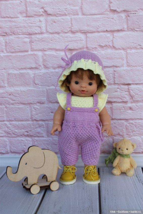 Вернисаж моих работ. Часть 5. Паолитос и сестрички Руби Ред