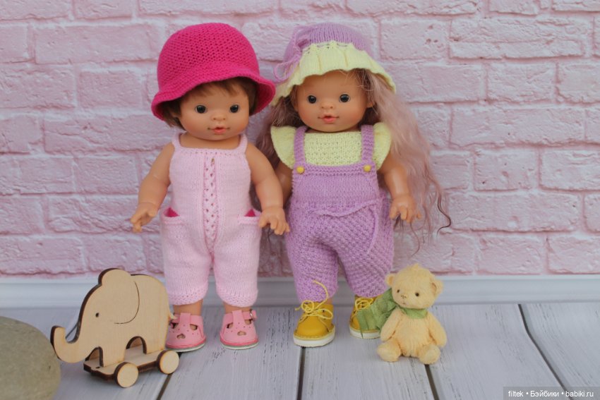 Вернисаж моих работ. Часть 5. Паолитос и сестрички Руби Ред