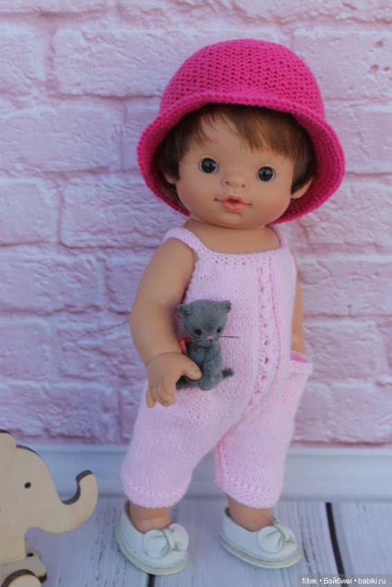 Вернисаж моих работ. Часть 5. Паолитос и сестрички Руби Ред