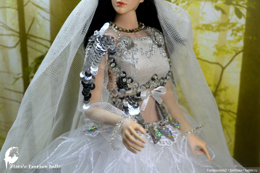 Сшила свадебное платье и куртку для Куклы Phicen (фото 4)