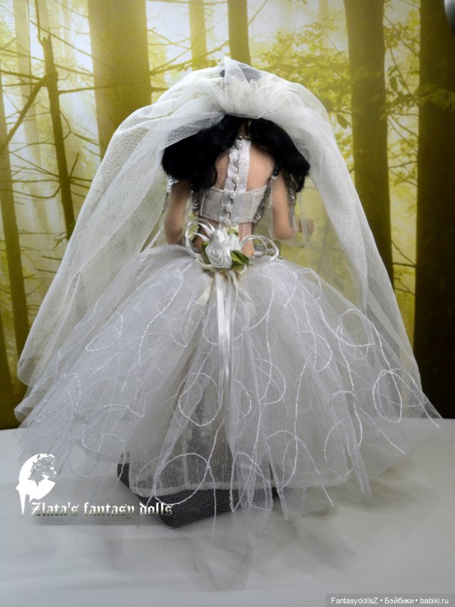 Сшила свадебное платье и куртку для Куклы Phicen (фото 9)