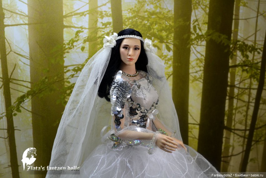 Сшила свадебное платье и куртку для Куклы Phicen (фото 3)