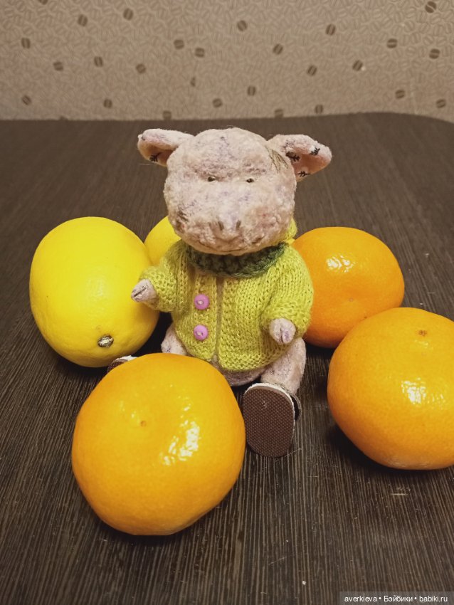 "Он знает, что совсем не красив..."Или мой Космос от Ирины Бабайки