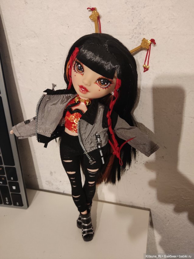 Rainbow High LILY CHENG — Куклы Rainbow High (Рейнбоу Хай (фото 7)