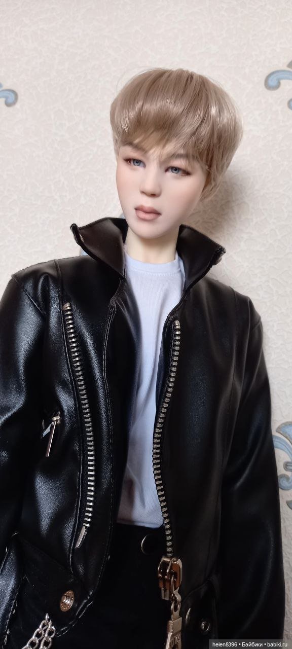 Мы с краю постоим или великий поход на выставку