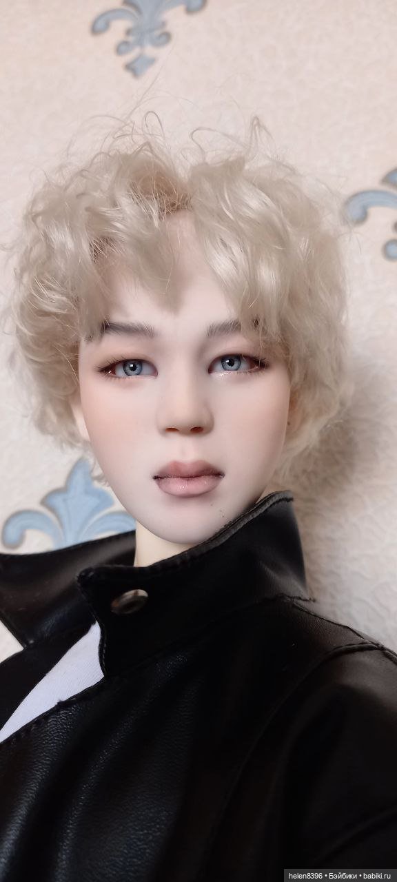 Мы с краю постоим или великий поход на выставку