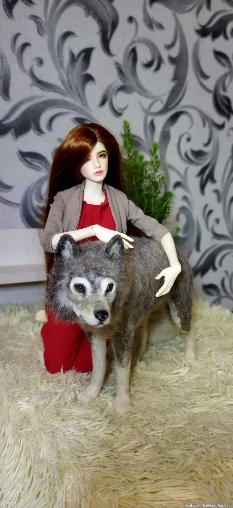 Волчица Тайга — Валяные игрушки из шерсти: сухое валяние