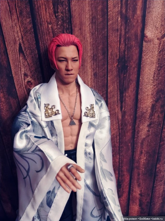 Суровый и прекрасный Дон Ён Бэ