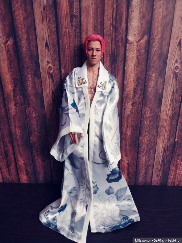 Суровый и прекрасный Дон Ён Бэ