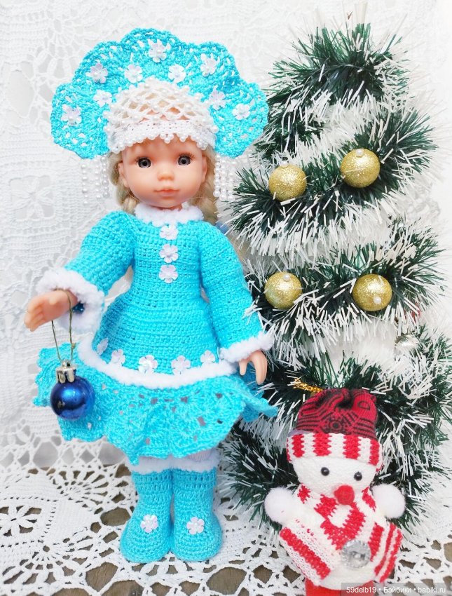 Костюмчик "СНЕГУРОЧКА" для мини паолочки ростом 21-23 см (фото 4)