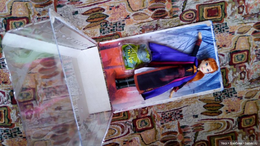 Распаковка куклы: Анна с троллем. Дисней, Холодное сердце 2. Хасбро. (Hasbro. Disney, Frozen 2) (фото 7)